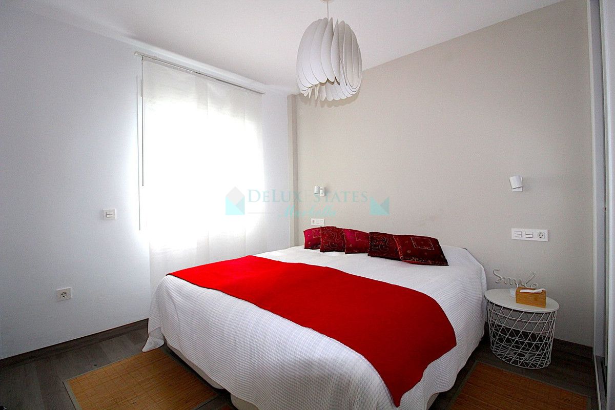 Apartment for sale in Estepona