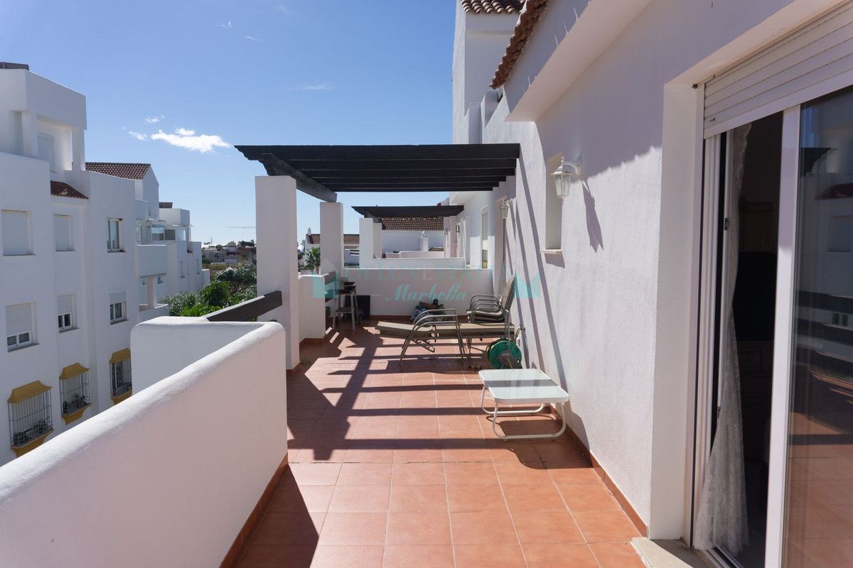 Penthouse for sale in Estepona