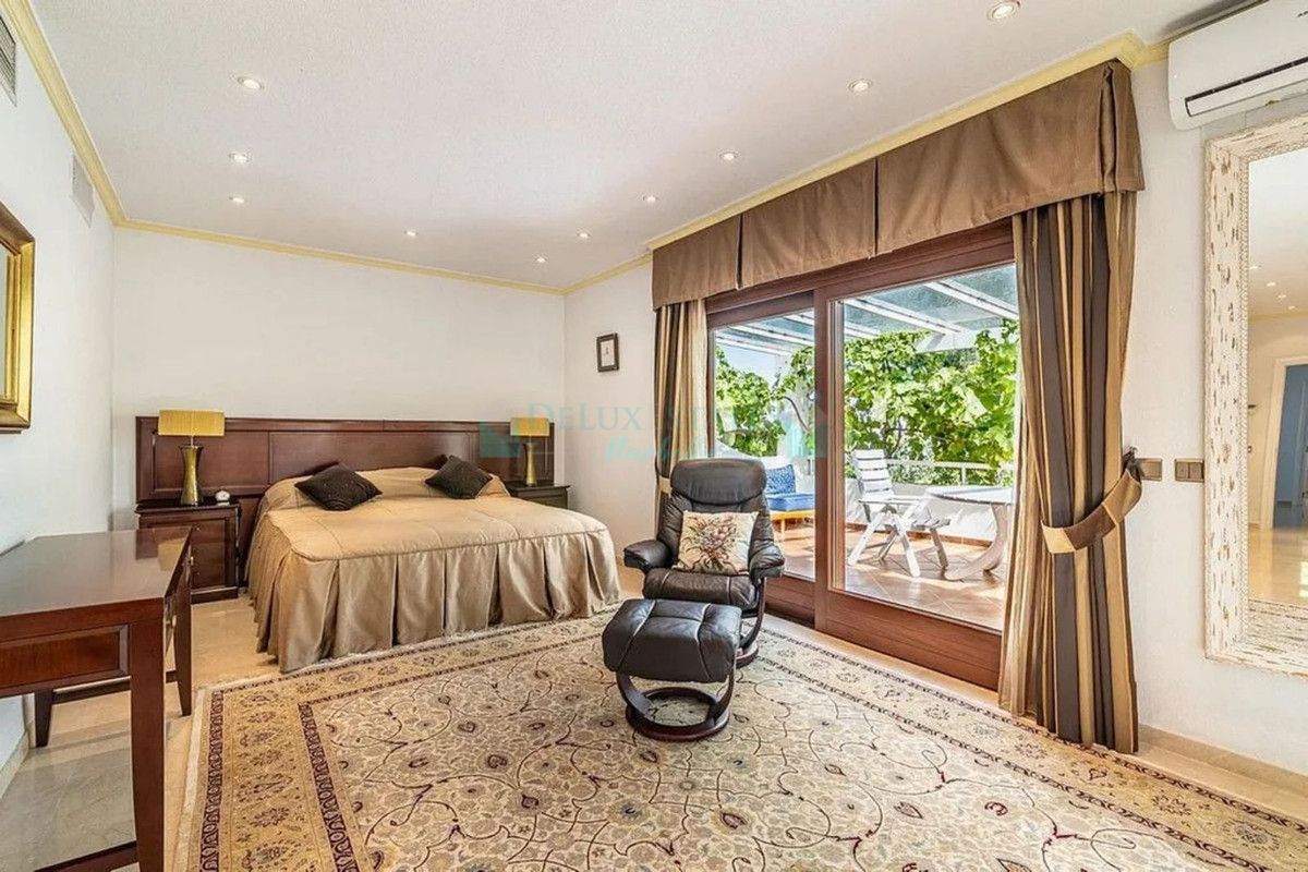 Villa en alquiler en Costalita, Estepona