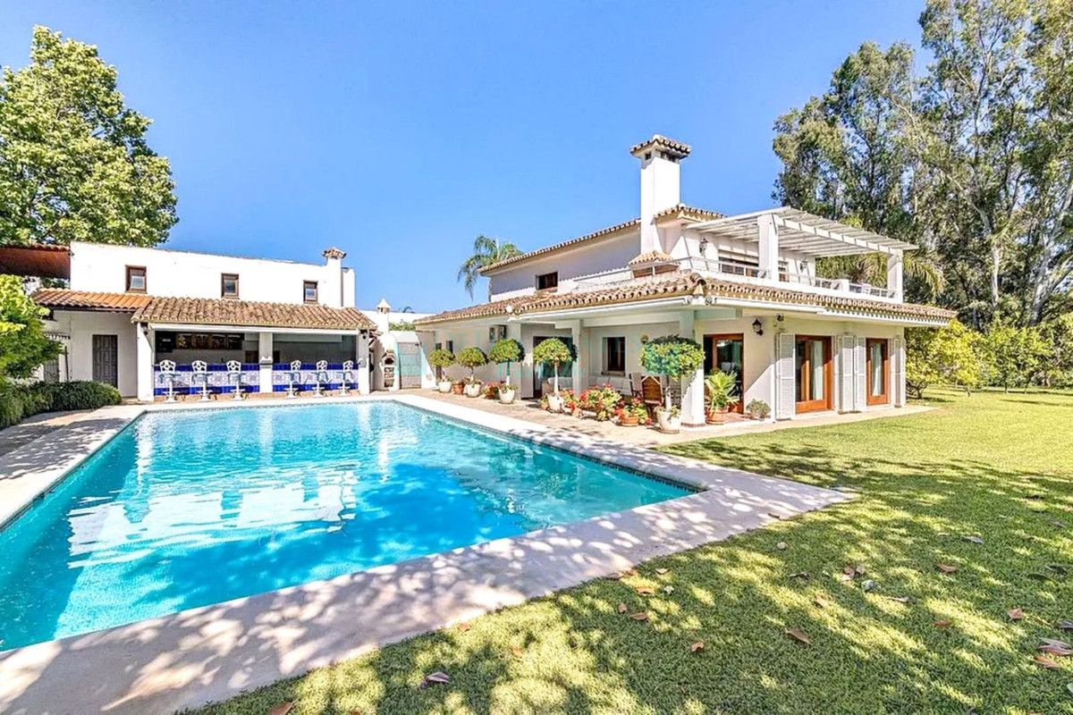 Villa en alquiler en Costalita, Estepona