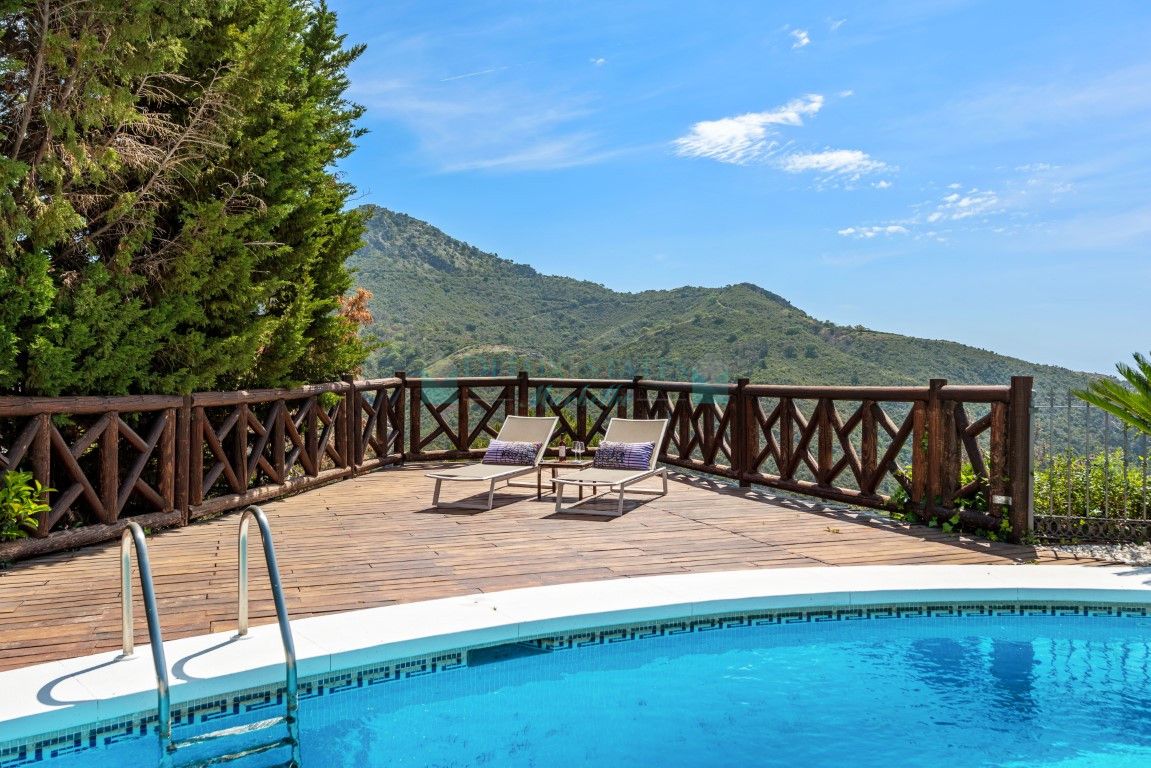 Villa en venta en Benahavis