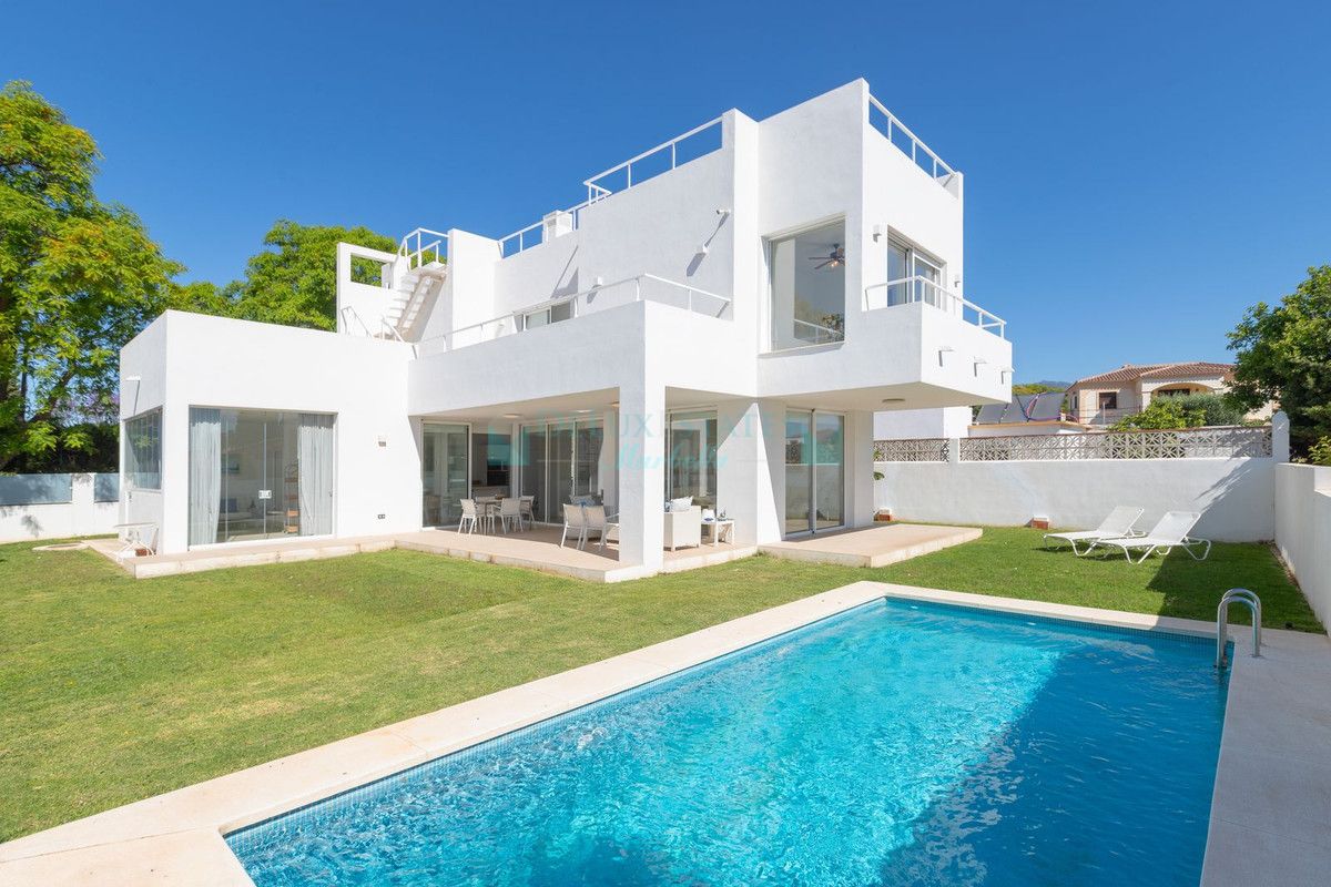 Villa en venta en San Pedro de Alcantara