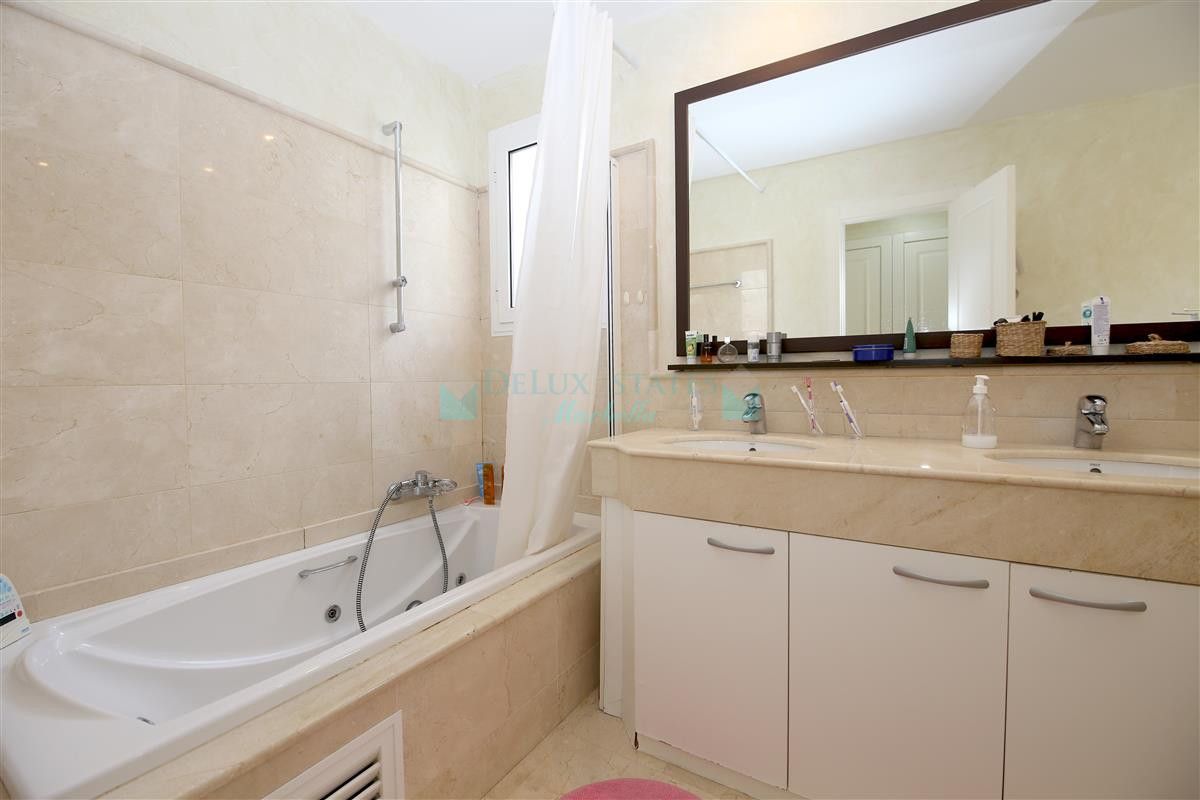 Apartment for rent in Marbella