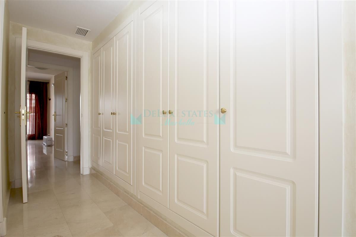 Apartment for rent in Marbella