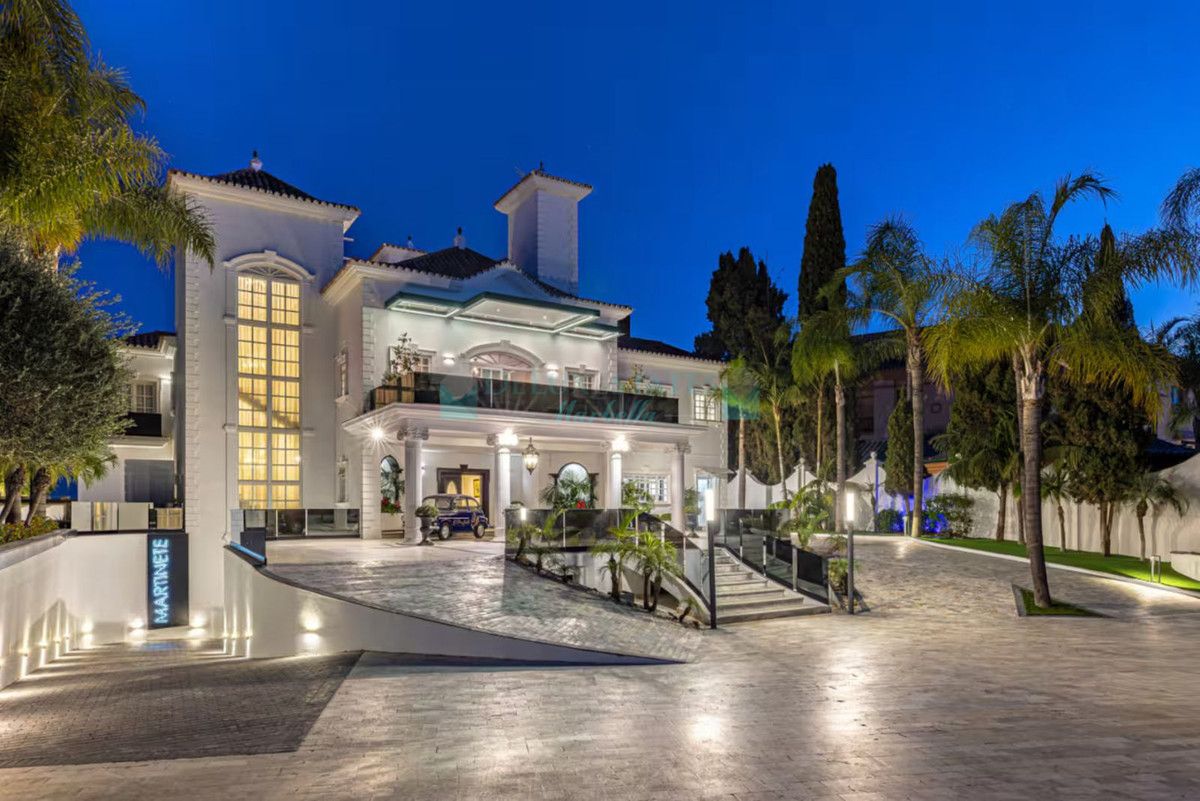 Villa for rent in Marbella - Puerto Banus