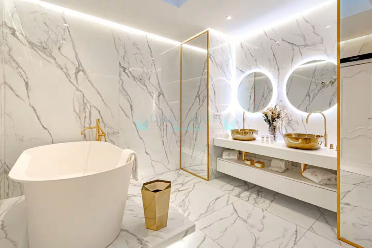 Villa for rent in Marbella - Puerto Banus