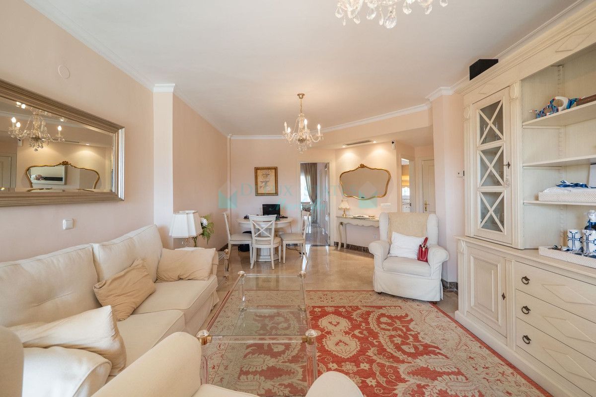 Apartment for rent in Estepona