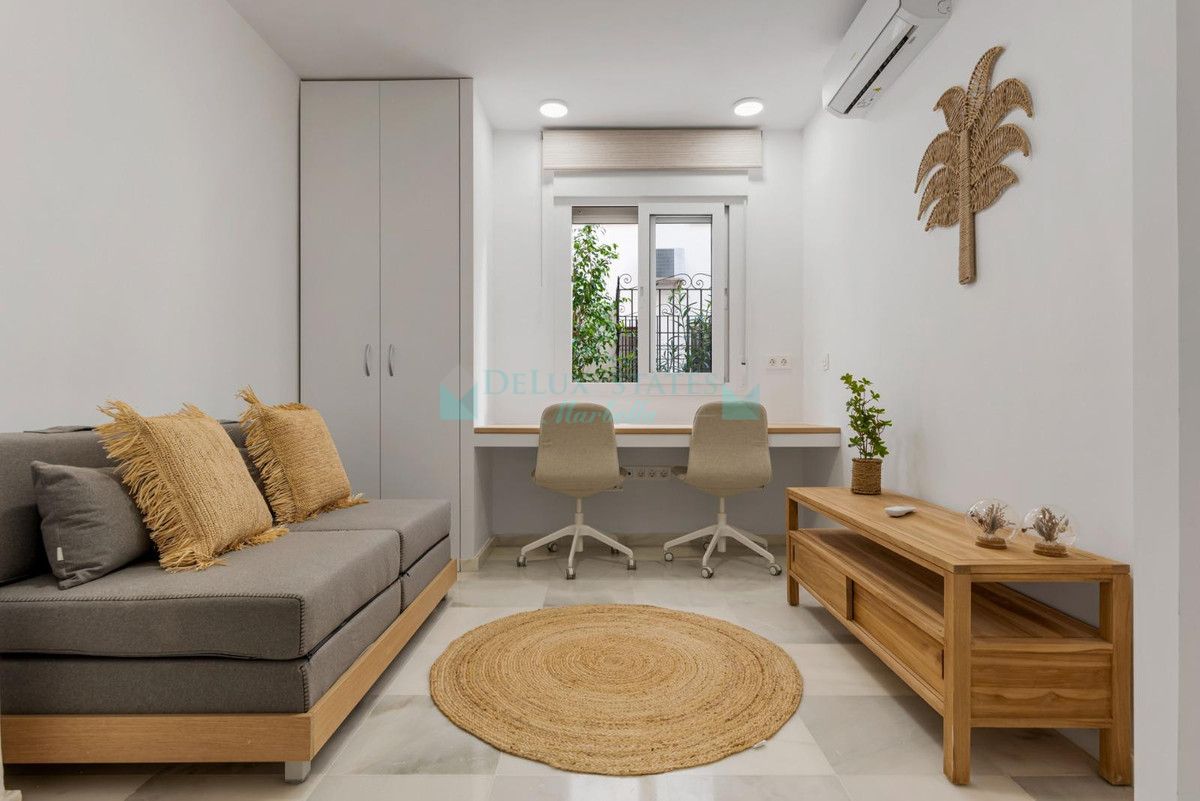 Apartment for rent in Estepona
