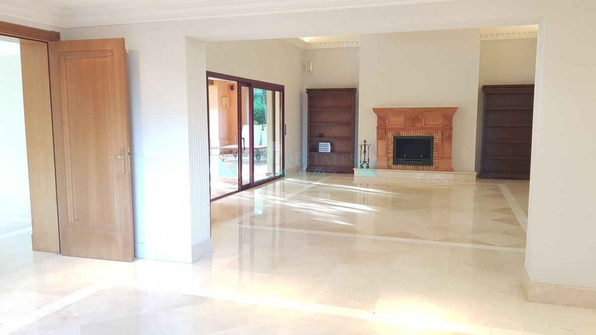 Villa for sale in Sierra Blanca, Marbella Golden Mile
