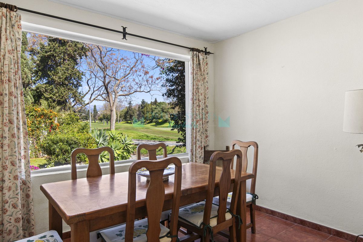 Villa for sale in Guadalmina Baja, San Pedro de Alcantara