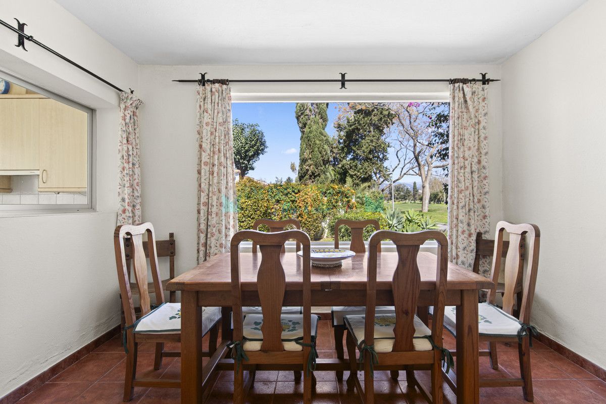 Villa for sale in Guadalmina Baja, San Pedro de Alcantara