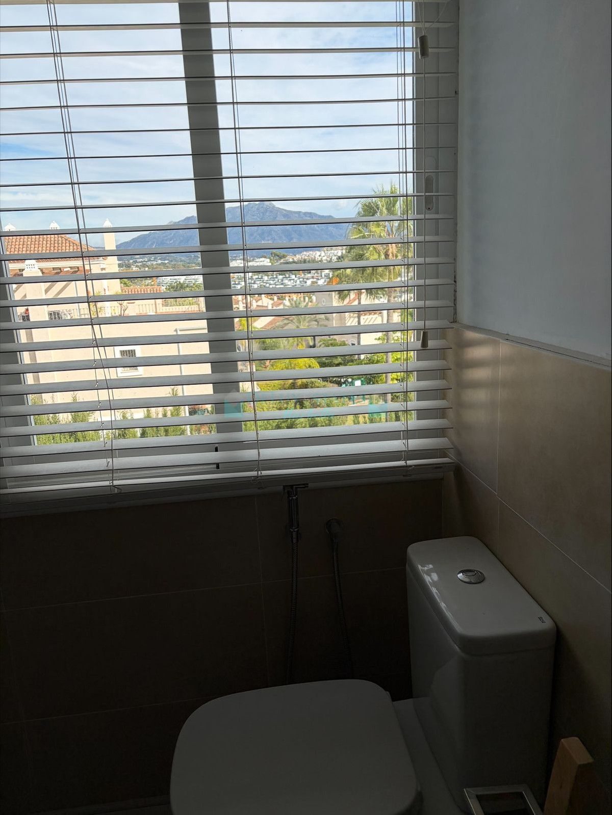 Studio for sale in Estepona