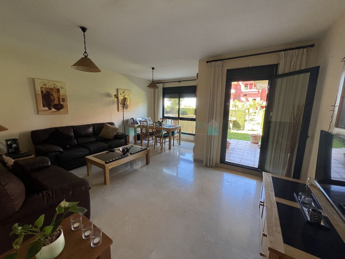 Apartamento Planta Baja en venta en Bel Air, Estepona