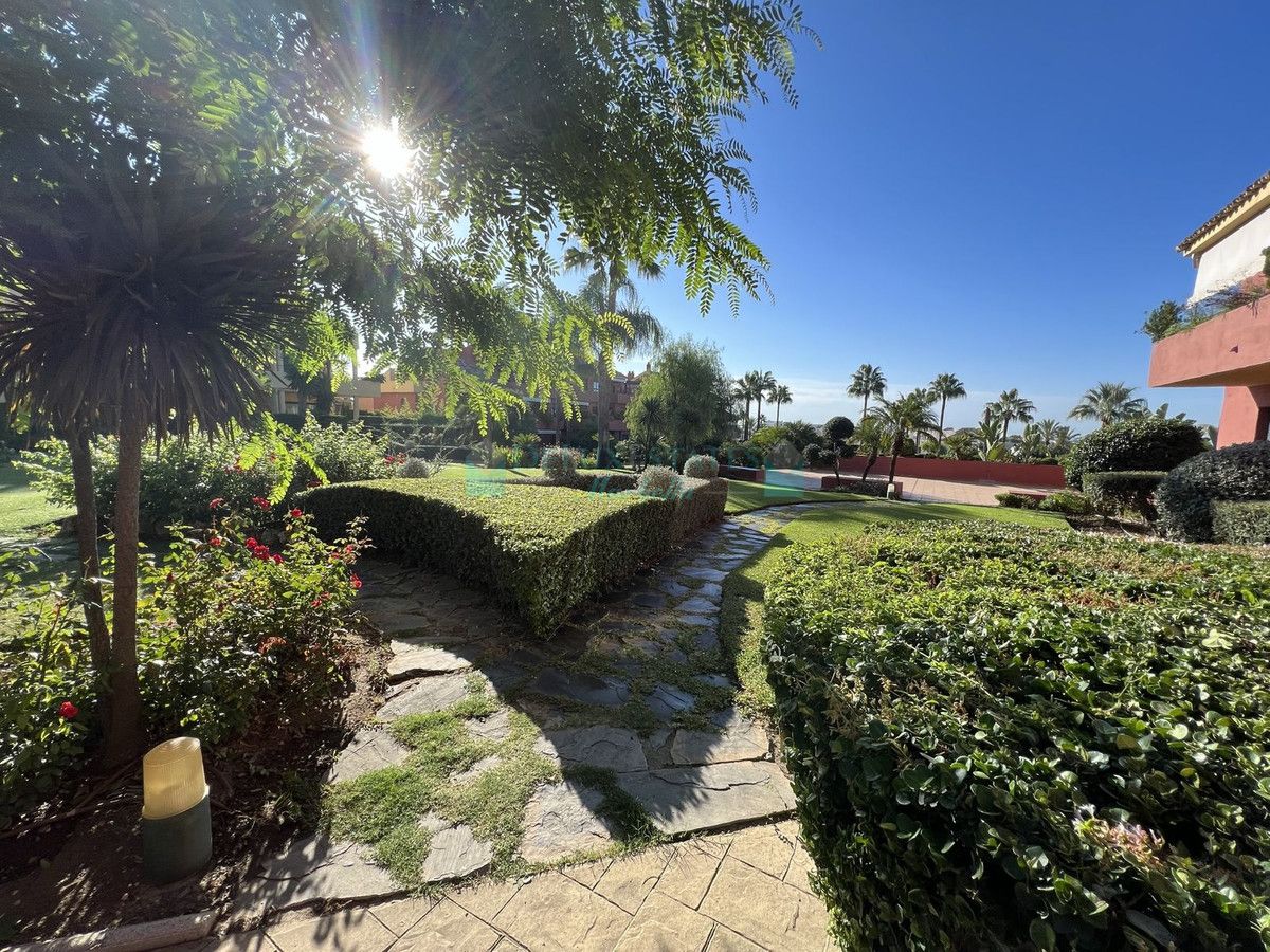 Apartamento Planta Baja en venta en Bel Air, Estepona