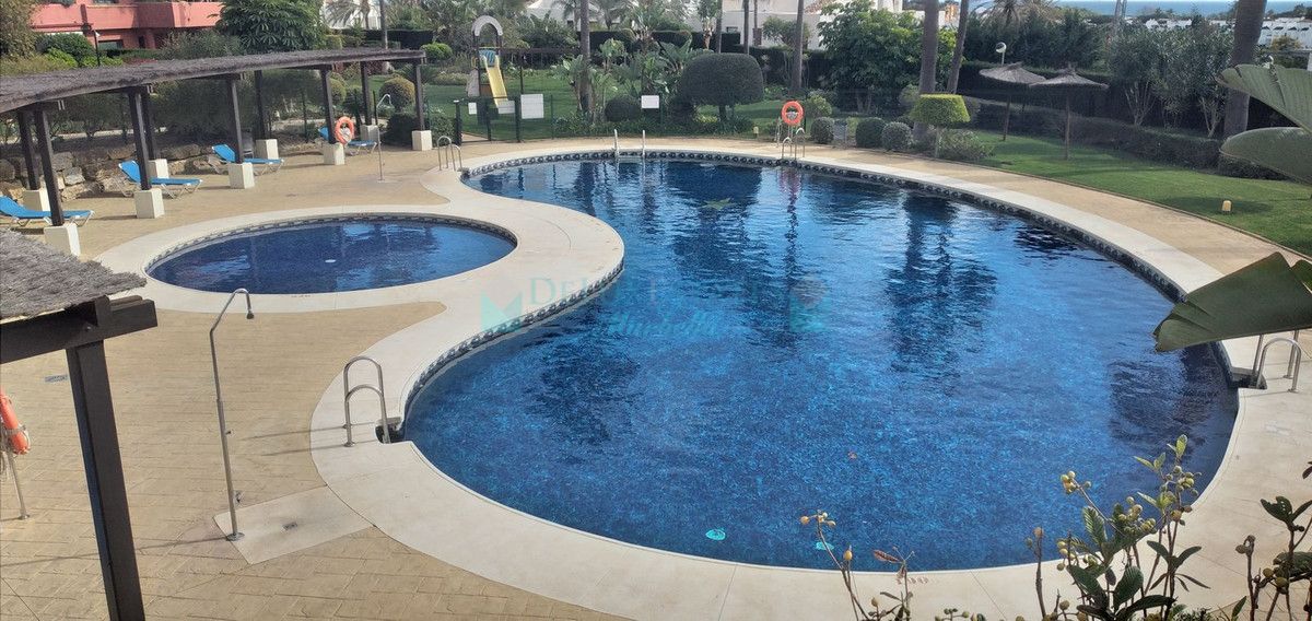 Apartamento Planta Baja en venta en Bel Air, Estepona