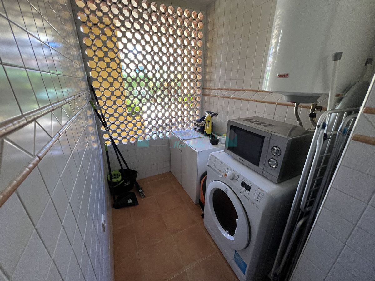 Apartamento Planta Baja en venta en Bel Air, Estepona