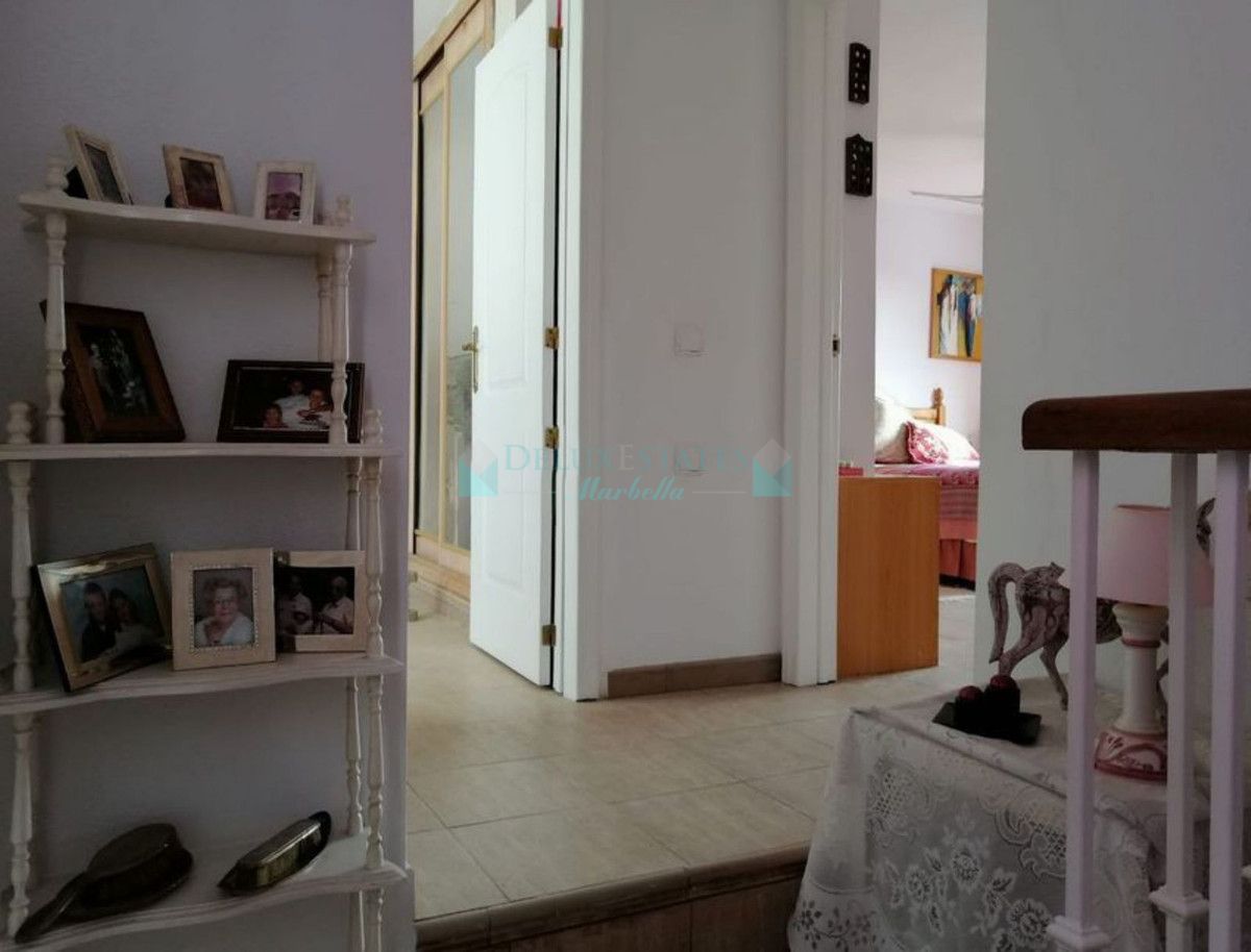 Town House for sale in Estepona