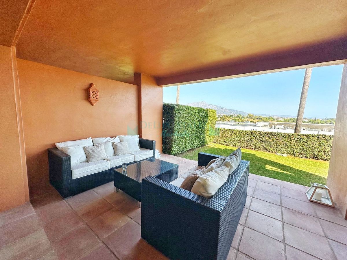 Ground Floor Apartment for rent in Atalaya, Estepona