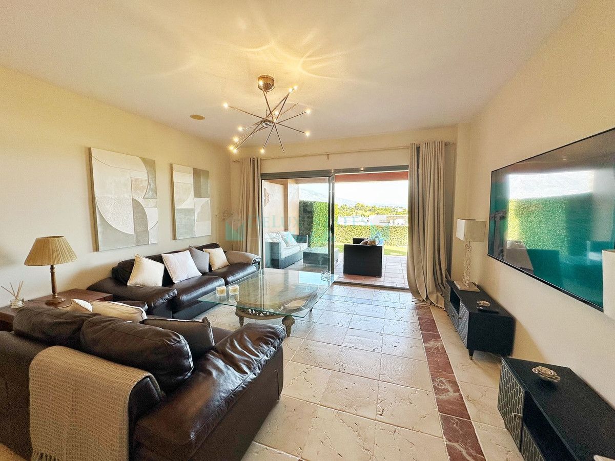 Ground Floor Apartment for rent in Atalaya, Estepona