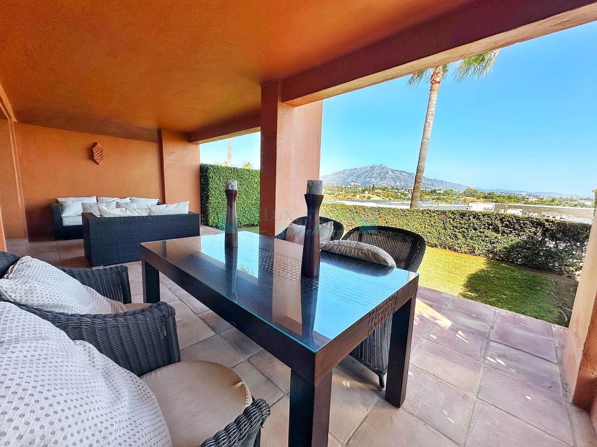 Ground Floor Apartment for rent in Atalaya, Estepona