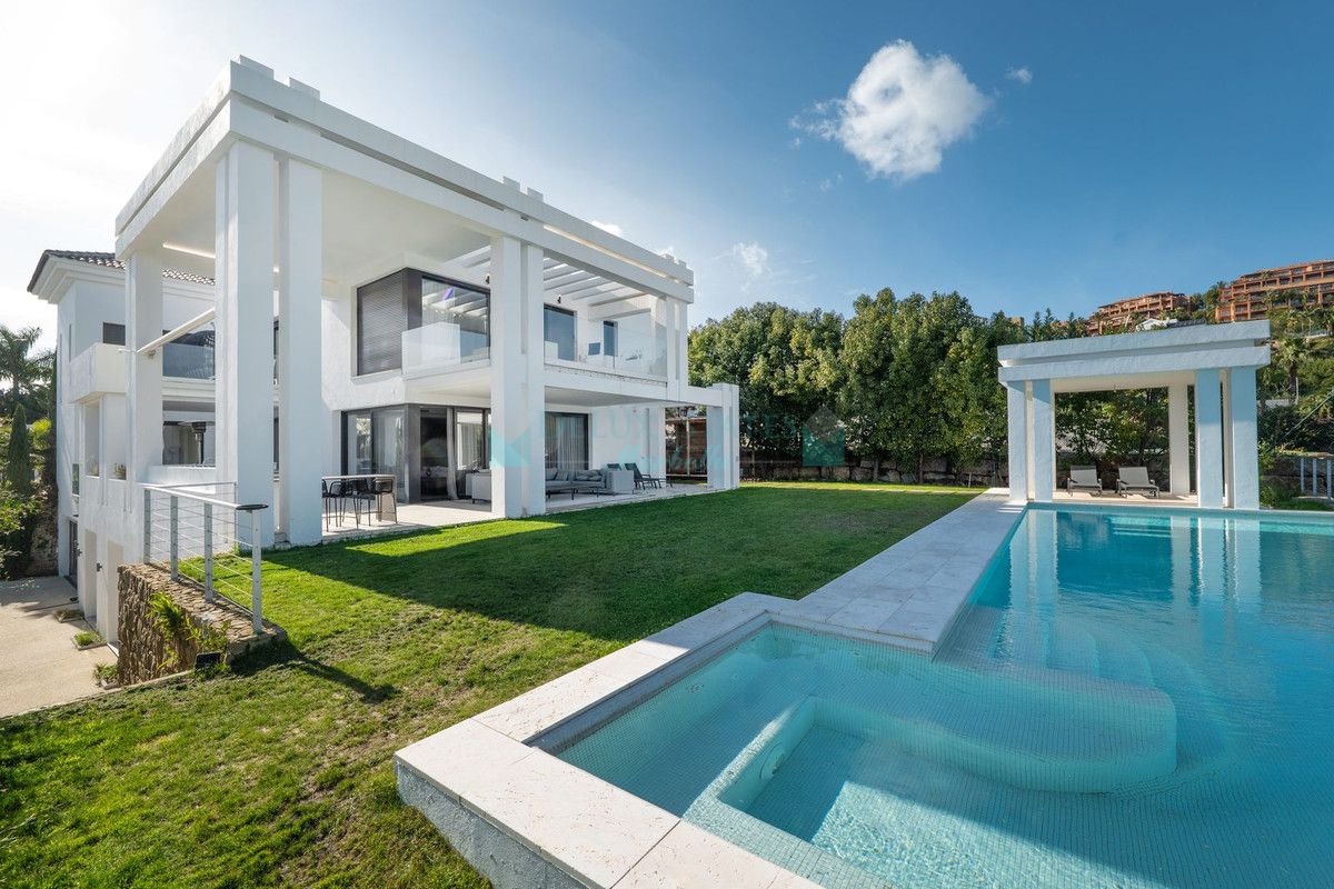 Villa for rent in Los Flamingos, Benahavis
