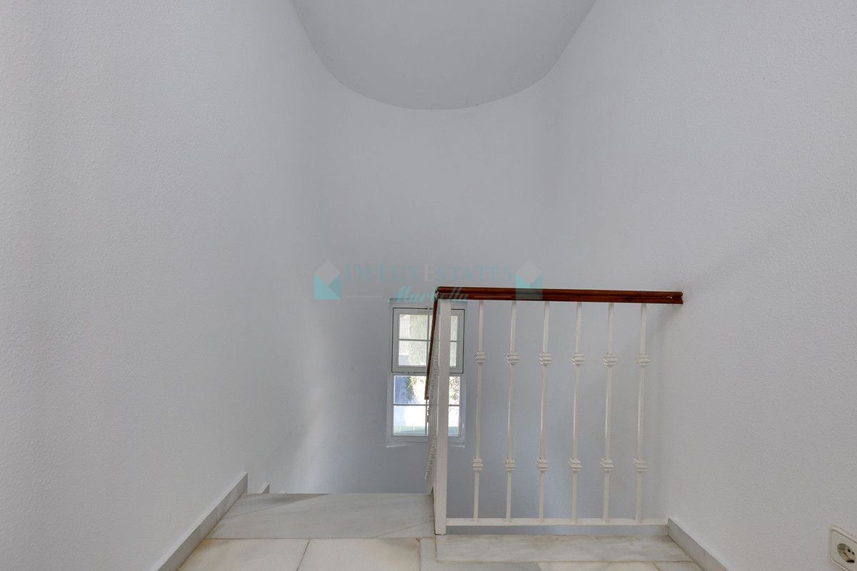 Town House for sale in Elviria, Marbella East