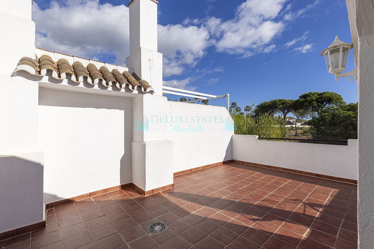 Town House for sale in Elviria, Marbella East