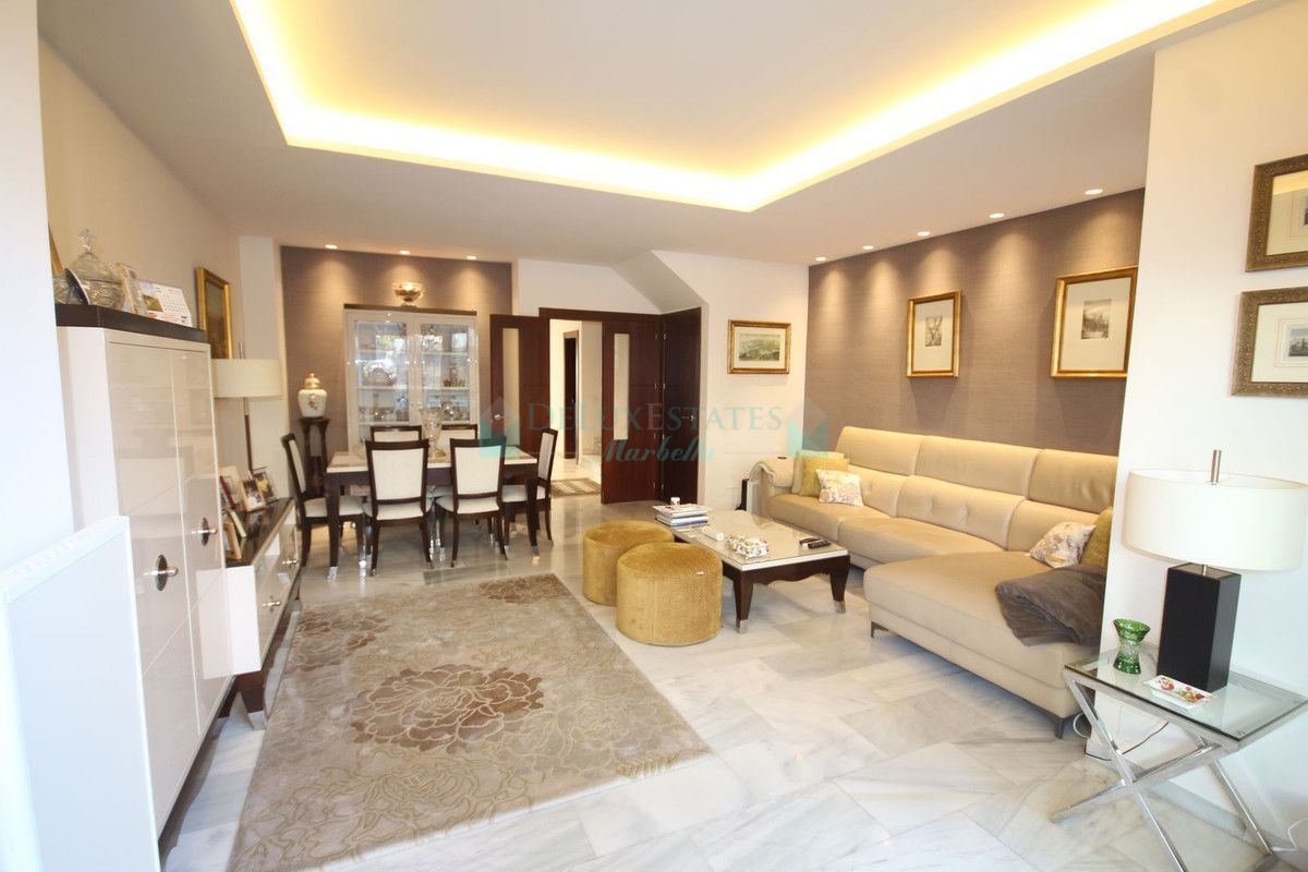 Town House for sale in Marbella