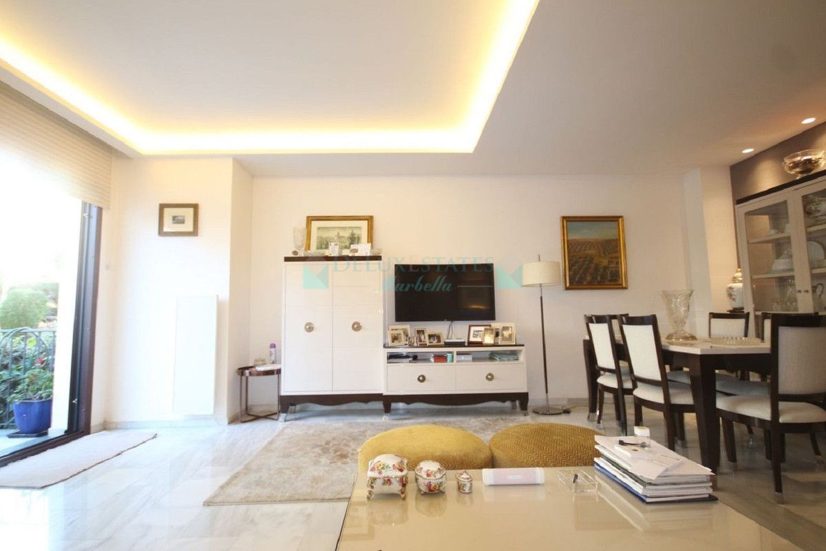 Town House for sale in Marbella