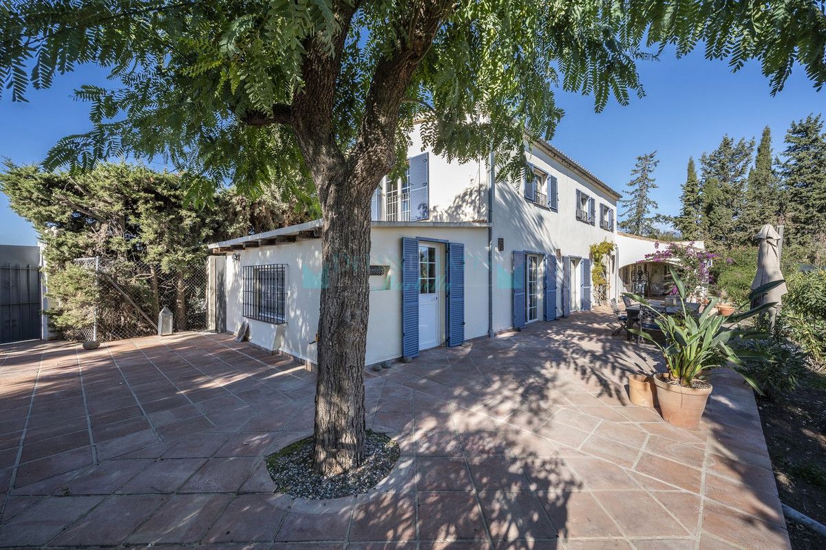 Finca en venta en Estepona