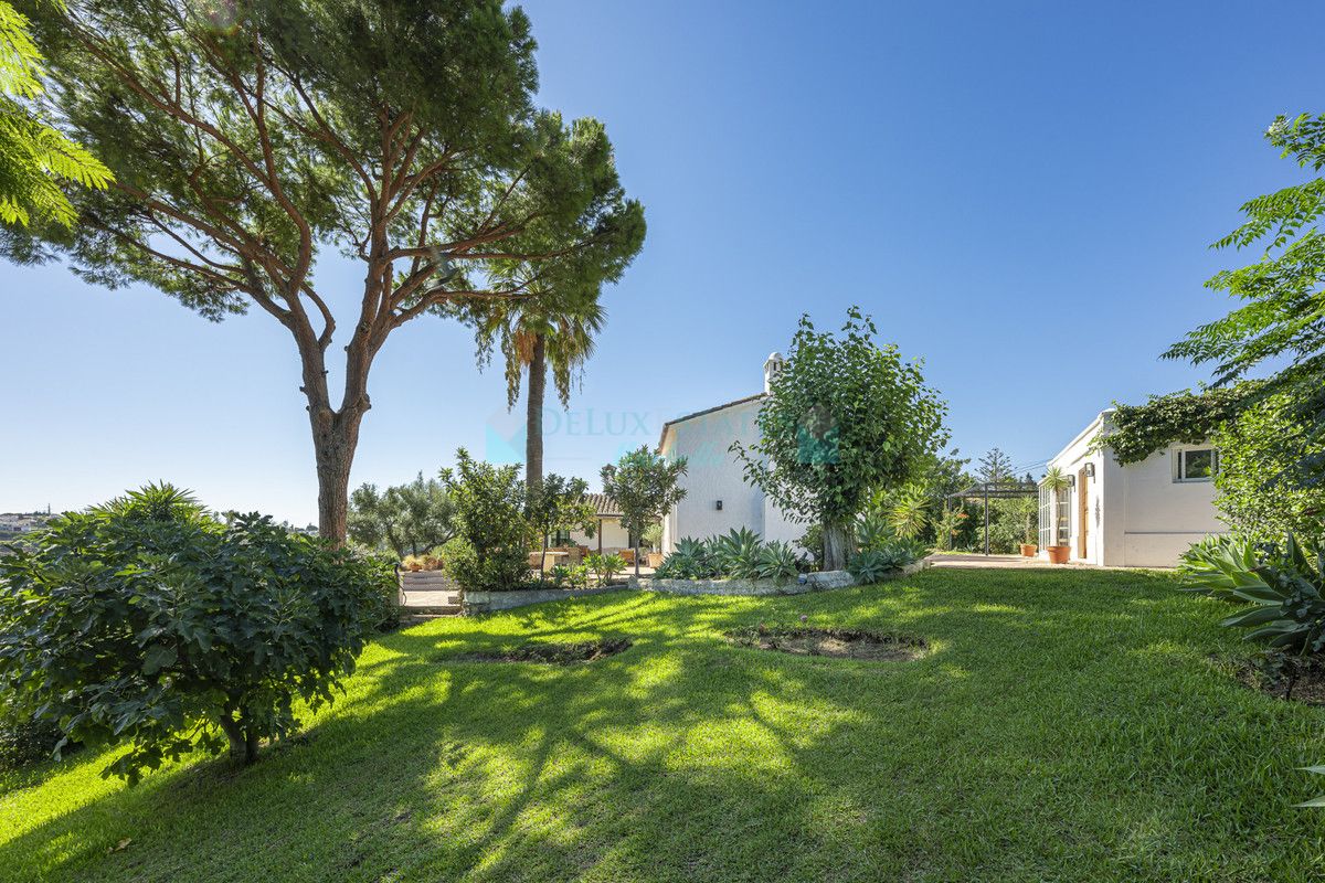 Villa en venta en Guadalmina Alta, San Pedro de Alcantara