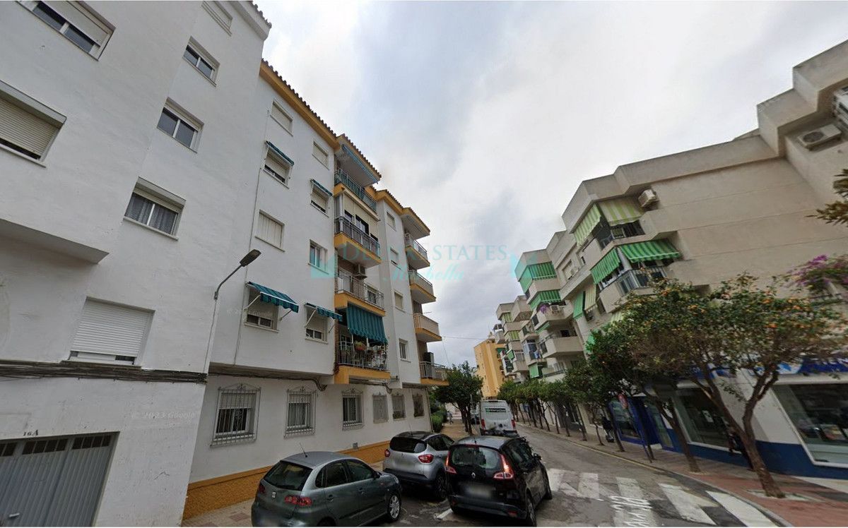 Apartment for sale in Estepona