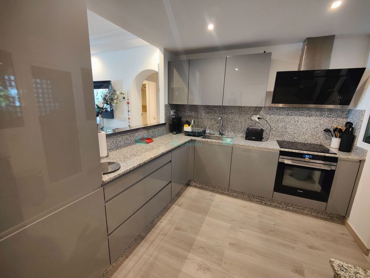 Ground Floor Apartment for rent in Marbella - Puerto Banus