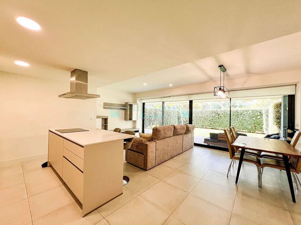 Ground Floor Apartment for rent in Selwo, Estepona