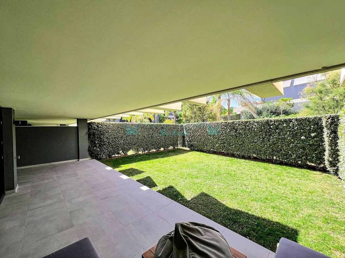 Ground Floor Apartment for rent in Selwo, Estepona