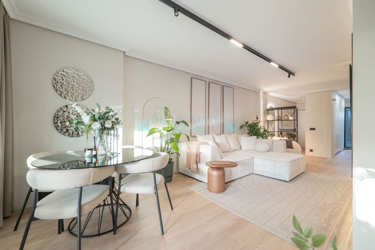 Ground Floor Apartment for sale in Selwo, Estepona