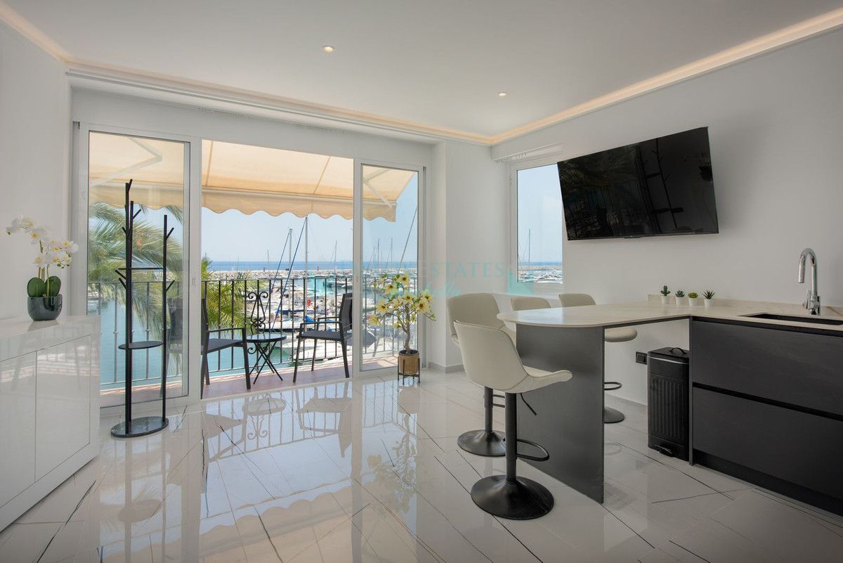 Ático en alquiler en Marbella - Puerto Banus