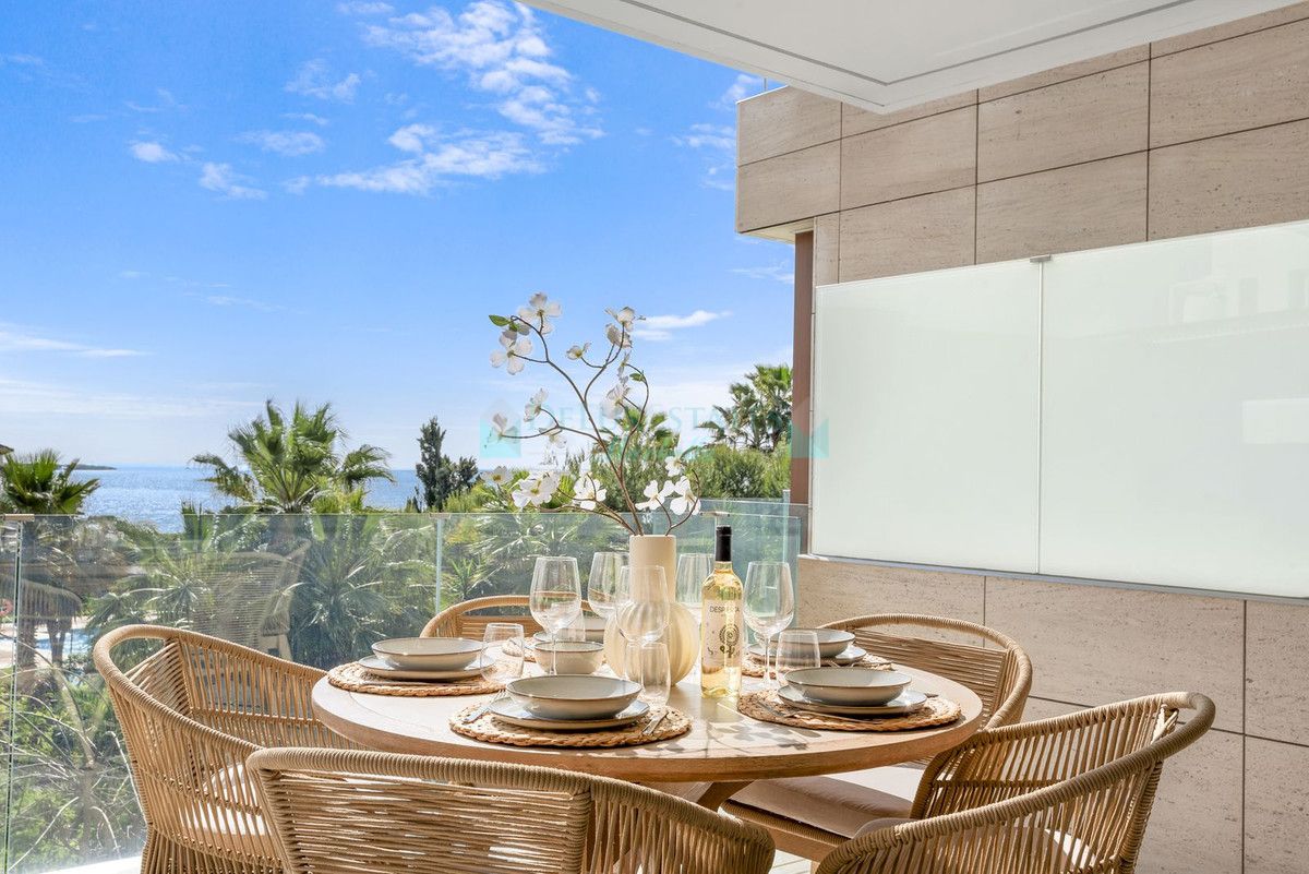 Apartment for sale in Estepona