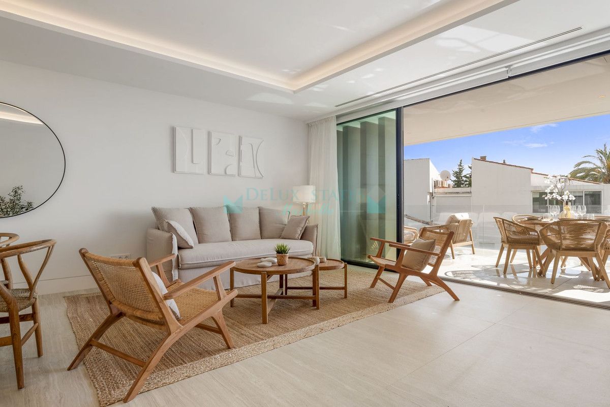 Apartment for sale in Estepona