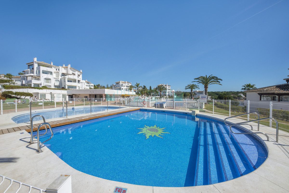 Apartment for sale in Elviria, Marbella East