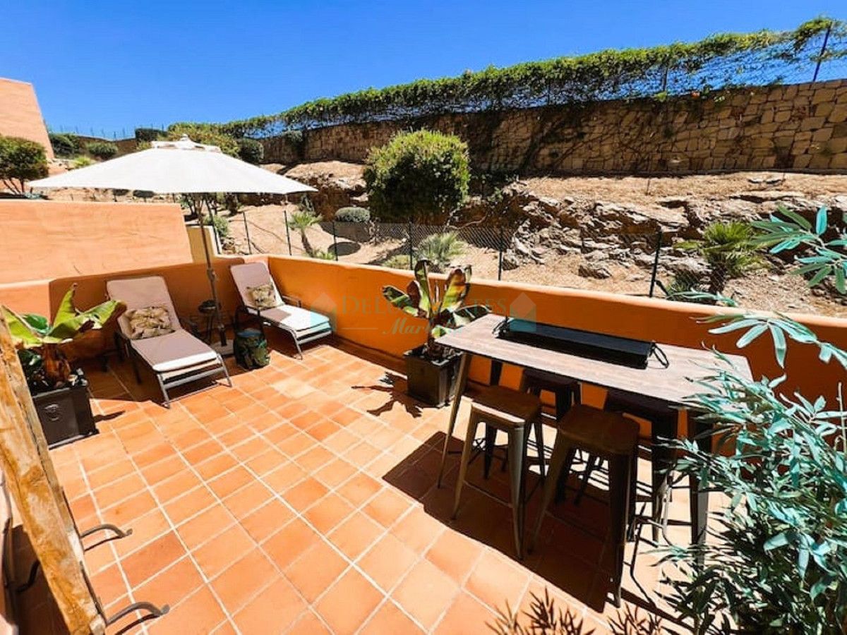 Apartment for sale in Elviria, Marbella East