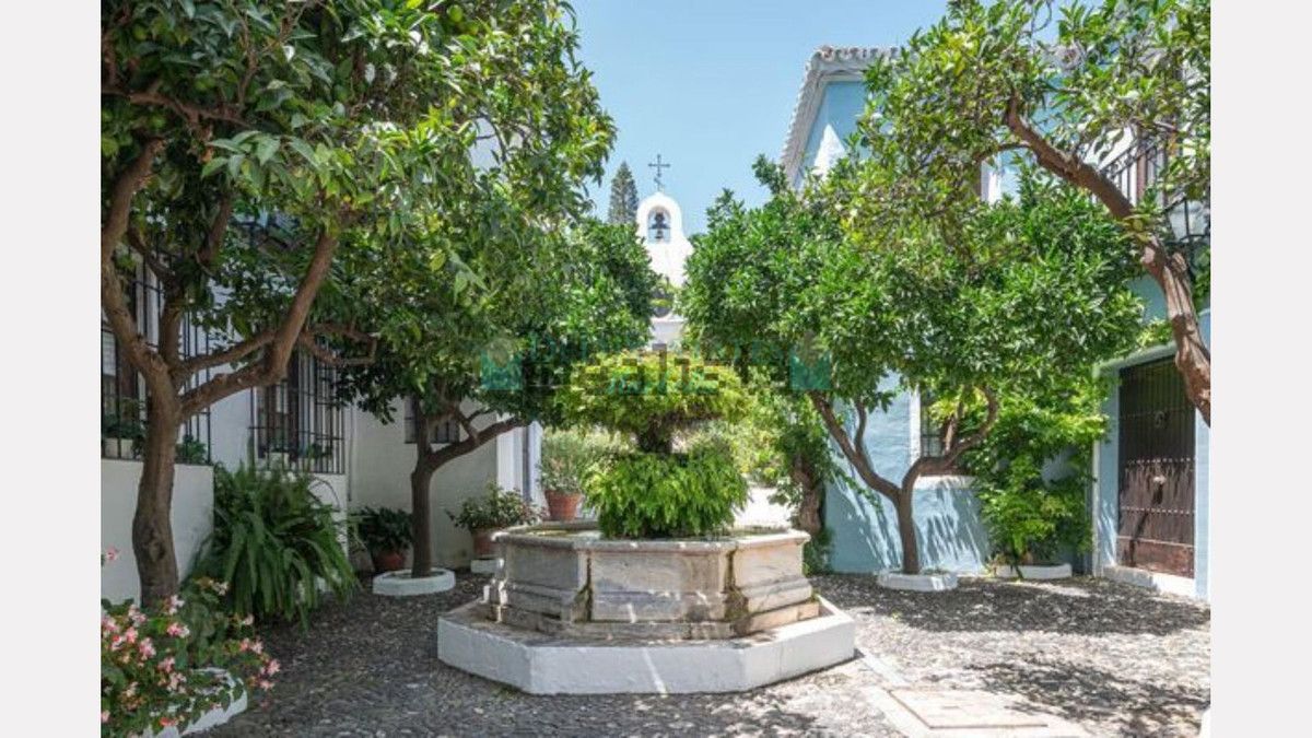 Adosado en venta en Marbella Golden Mile