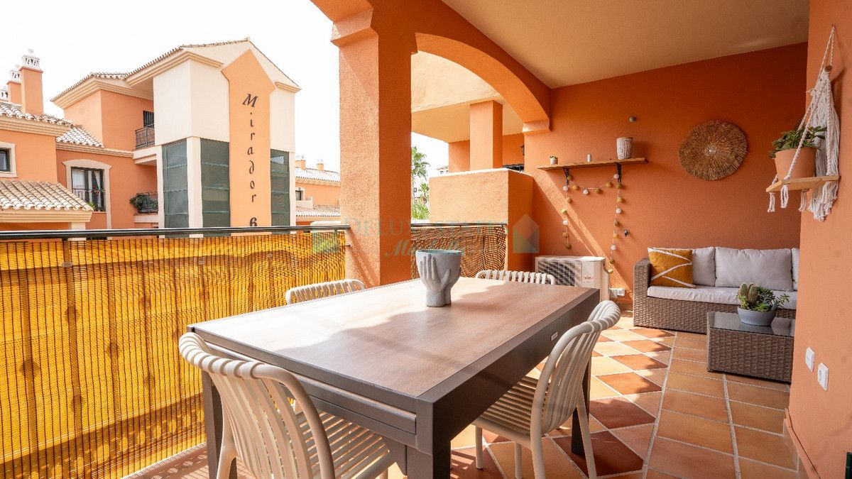 Apartment for sale in Elviria, Marbella East