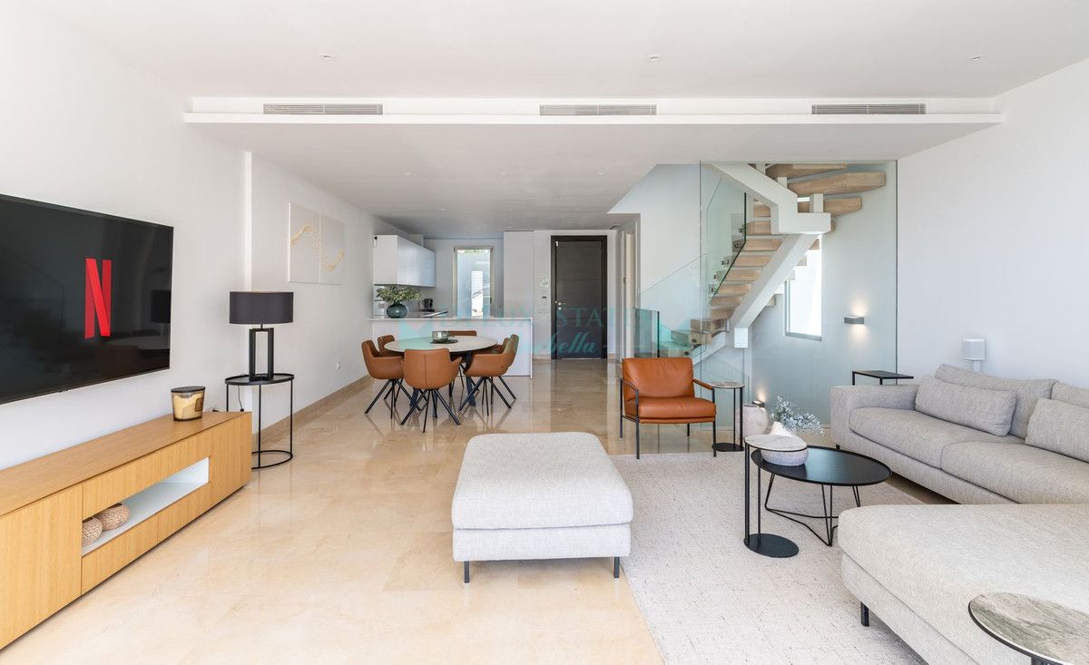 Town House for sale in Rio Real, Marbella East