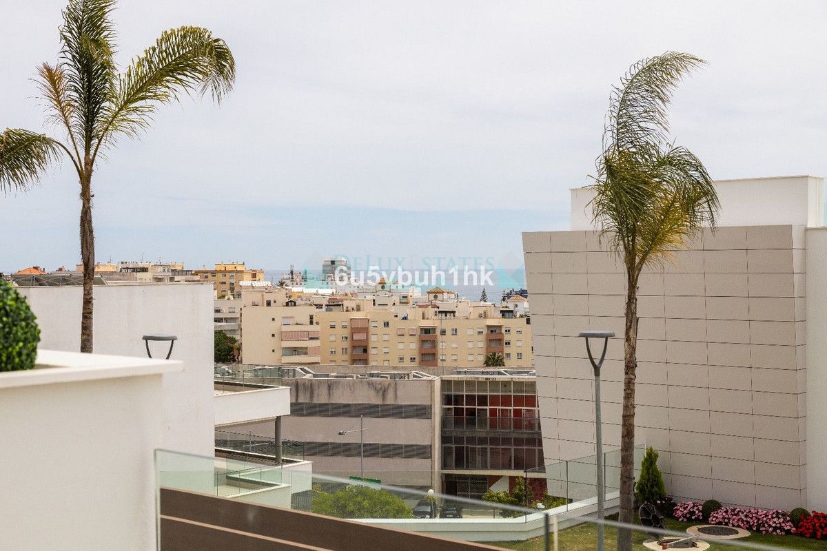 Apartamento en venta en Estepona