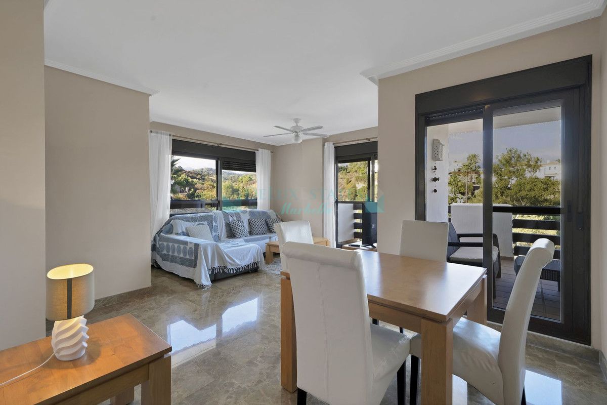 Apartment for sale in Selwo, Estepona