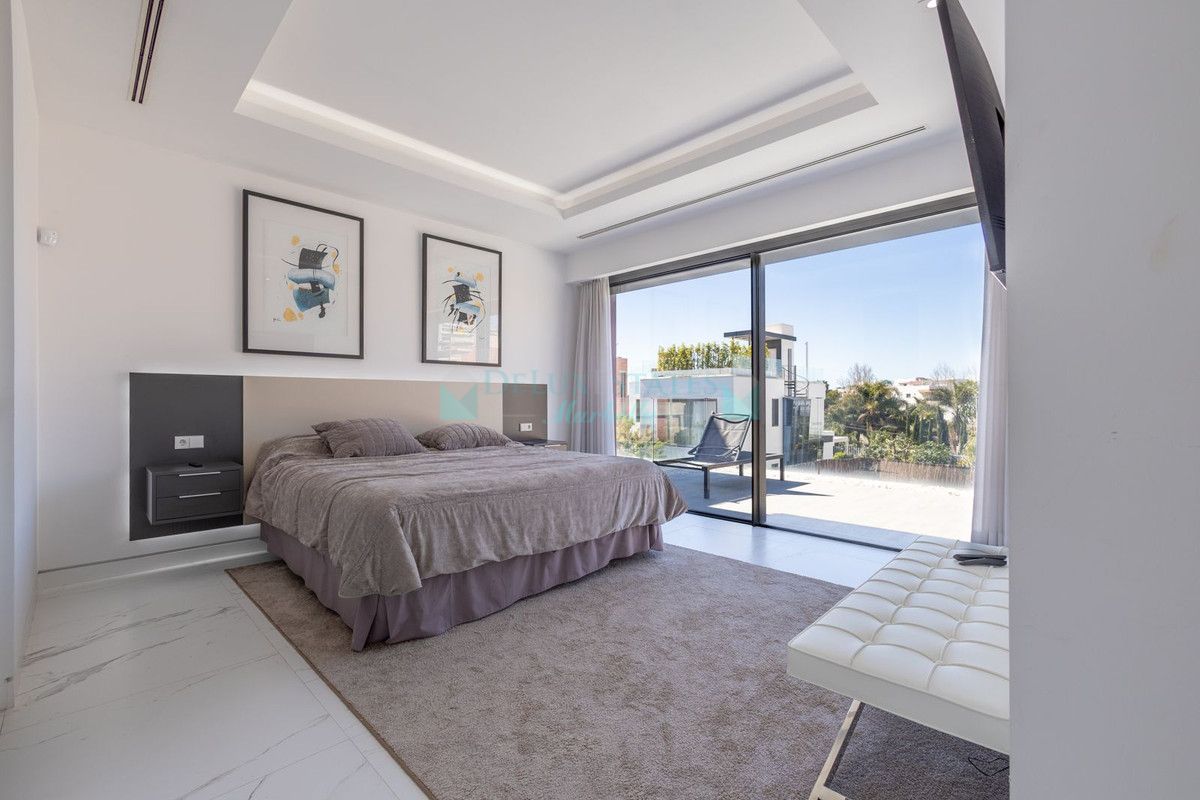 Villa for rent in Marbella - Puerto Banus