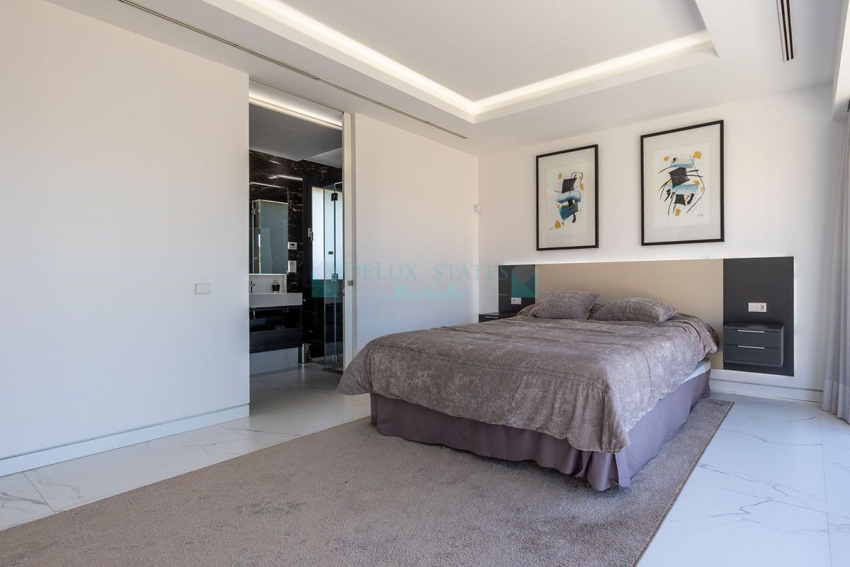 Villa for rent in Marbella - Puerto Banus