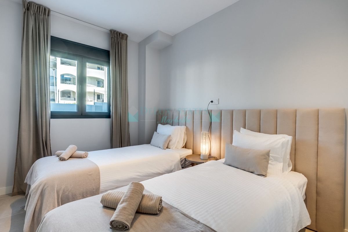 Apartamento Planta Baja en venta en Estepona