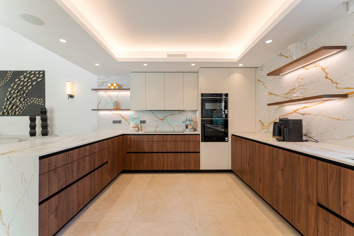 Villa en venta en Nueva Andalucia